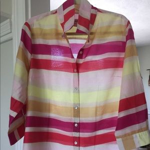 COLDWATER CREEK LIGHT BUTTONED TOP